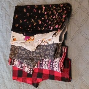 5 pairs of girl's leggings, size M (8), assorted colors.